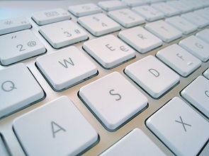 spacebar是键盘中的哪个键啊？backspace又是哪个键？