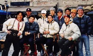 成家班是做什么的？？？