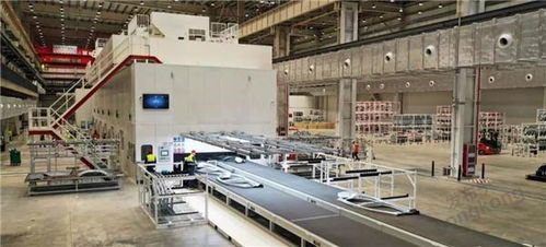 上海的工厂一般都集中在哪些地方，工资打个多少？