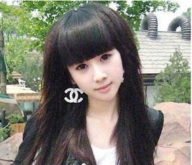 这个非主流女生叫什么名字？？