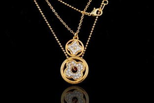 黑色四叶草项链是什么牌子