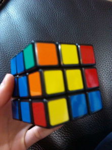 魔方第一步如何转十字架