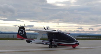 顺丰大型无人机国内首次演示飞行载重多少吨？