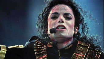 迈克尔杰克逊的肤色究竟是怎么回事呢