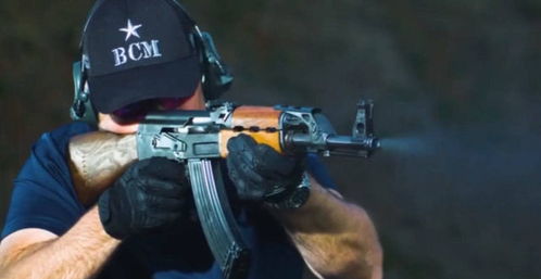 为什么腾讯网首页上的连接 腾讯军事网的 军事 不见了