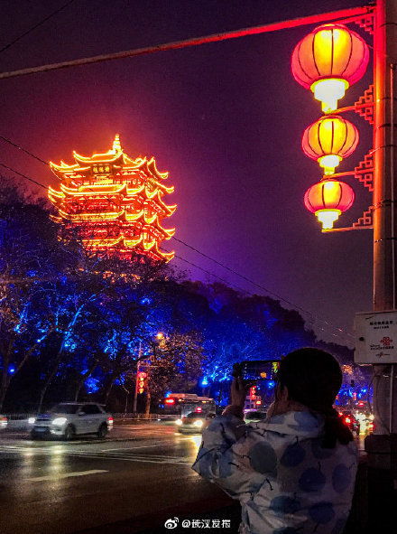 优酷里的广告每条大街小巷是什么歌