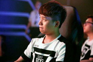 lol厂长什么时候退役的