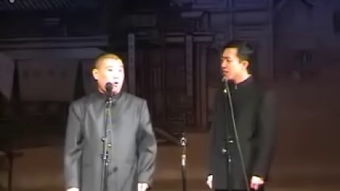 js 字符串转换成数组 var ss="asdfsafasd" 现在我