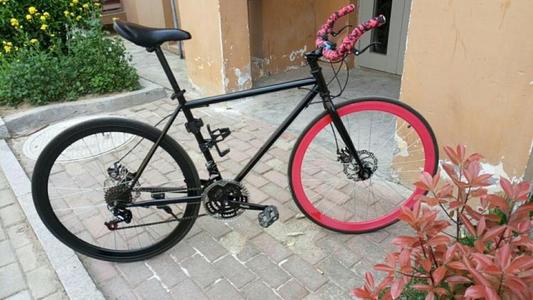 山地车和公路车区别在哪