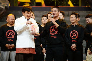 成家班的成员。