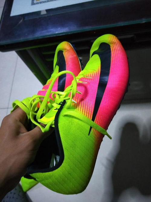 耐克钉鞋哪款适合100米,耐克钉鞋哪个系列最好