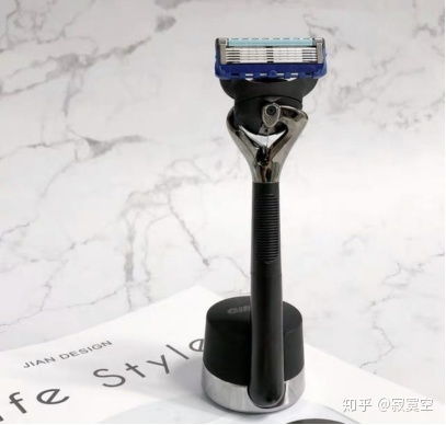 什么牌子刮胡刀好用,刮胡子刀怎么用