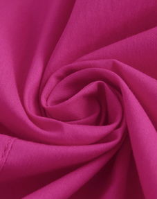 玫红色配什么颜色好看图片