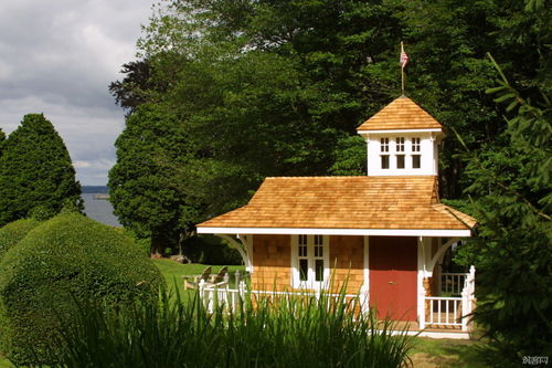 playhouse什么意思？