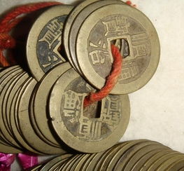 女人梦见欠别人钱是什么意思