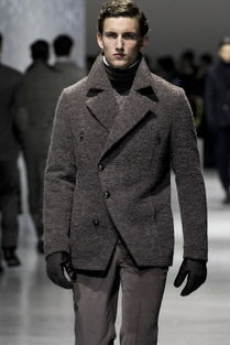 corneliani和zegna谁更屌