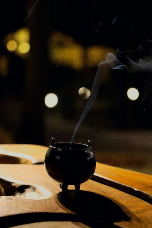 人走茶凉是什么意思?