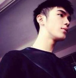 男孩英文名简单好听寓意好