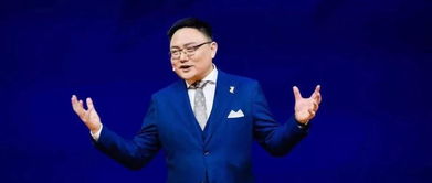 罗振宇 柳老头,罗振宇 事事有回应 件件有着落 凡事有交代