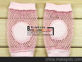 请问网球的护膝带和护膝套有什么区别？