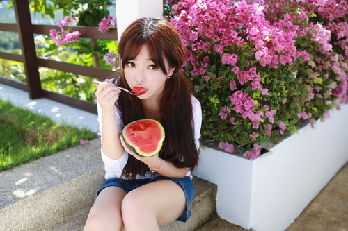 主播真会玩女神篇01刘飞儿faye唱的是什么歌