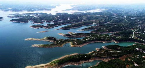 划分湖南,湖北的湖是指