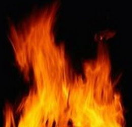 做梦梦见火烧房子,有什么征兆