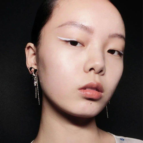 请问怎么查一个音乐网站某个音乐的URL。 比如1TING