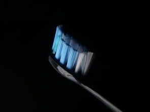 声波的形成是声源振动传播,其波动的振幅,声波的振幅用什么表示