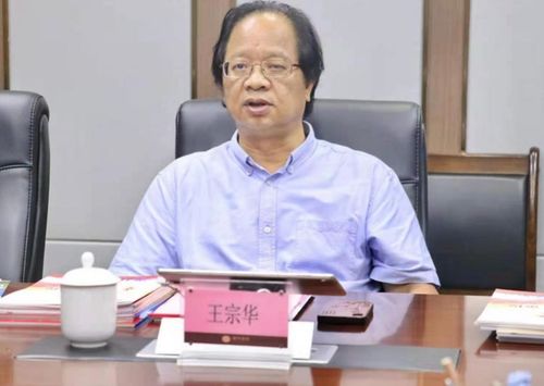 王思聪为什么会在LOL届被称为王校长？