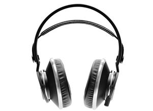 akg和森海塞尔耳机各有什么声音特点？