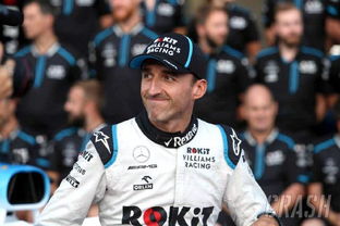 库比容易脏是因为相互什么而吸引