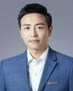 请问刘自鸿是谁？好像很厉害的样子？