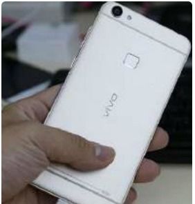 手机为什么充不进去电越来越少