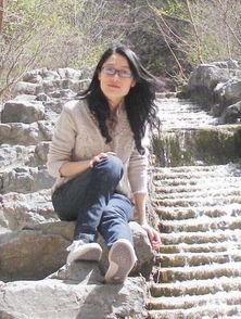 刘强东为什么要换张雱成为京东法定代表人