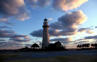 屹立造句四年级