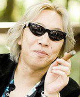 日本推理作家驰星周和周星驰是什么关系？？