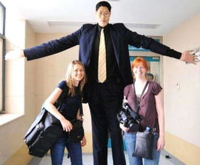 求世界自然生长第一巨人赵亮的相关资料…