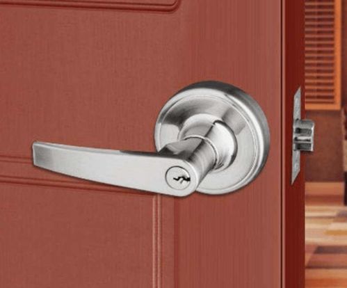 梦见门锁坏了锁不住很害怕