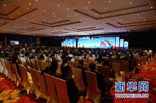 世界华商大会的某分会场有A，B，C，将甲，乙，丙，