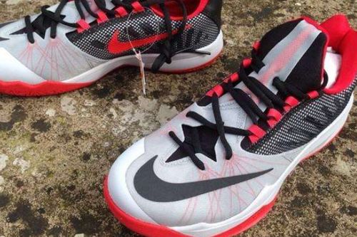 篮球鞋品牌排行榜及价格表,篮球鞋品牌图标大全