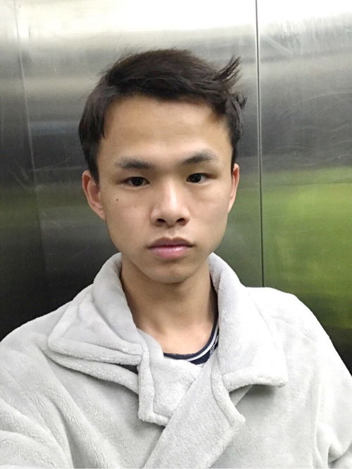 艾克里里是不是同性,艾克里里个人资料